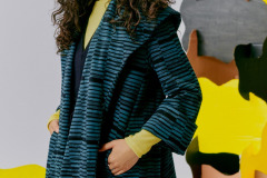 GreenPomCloseupresized